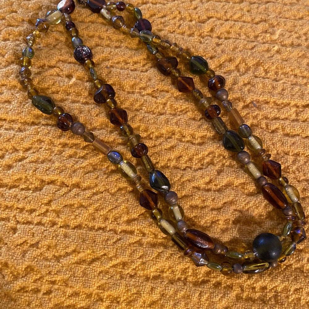 Fall Necklace - Picture 4 of 4